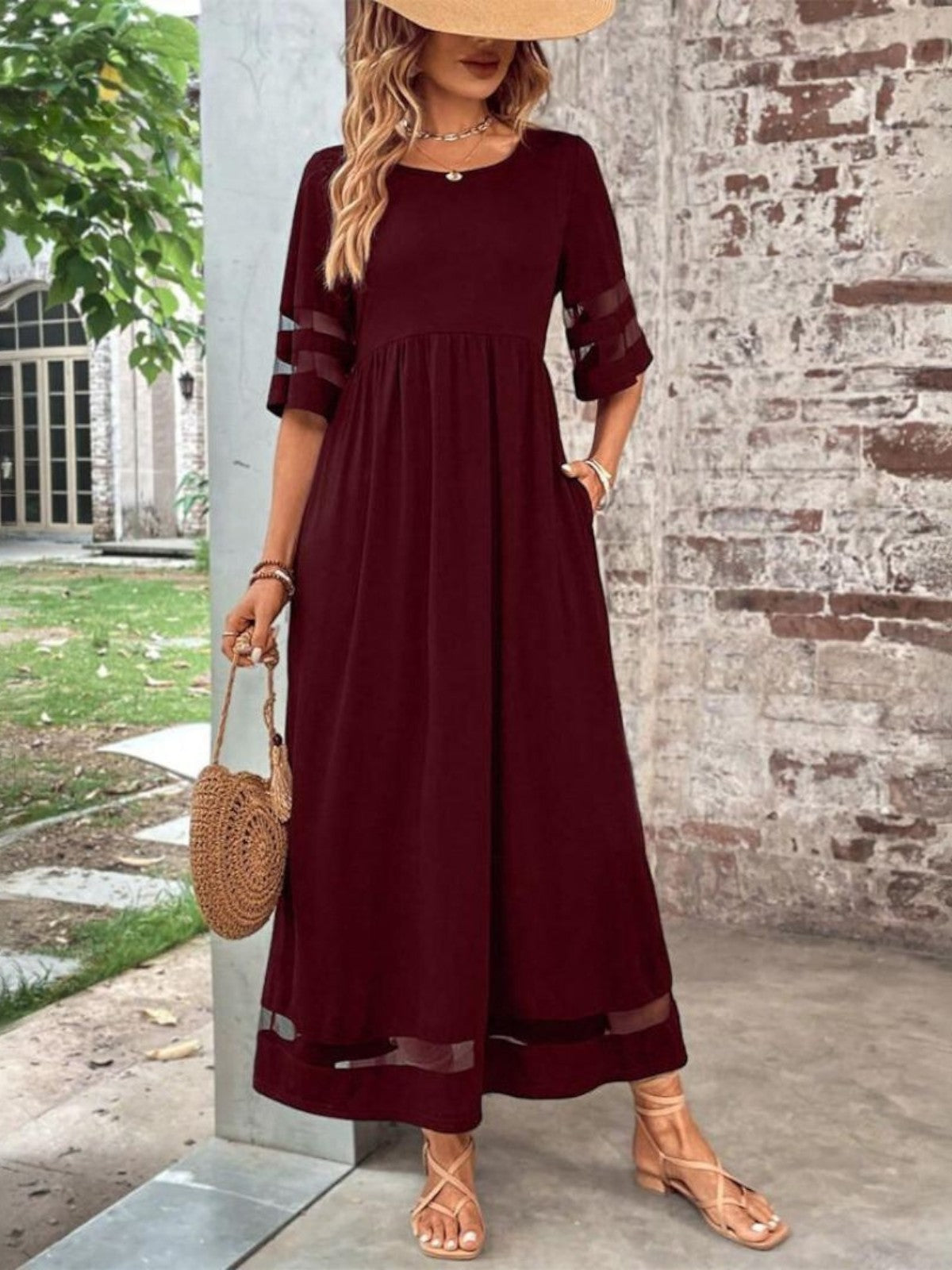 Esme - Chic Šaty s Flattering Krytím pro Břicho